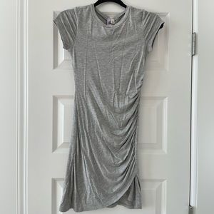 Francesca’s bodycon gray dress Size XS NWT T-shirt dress